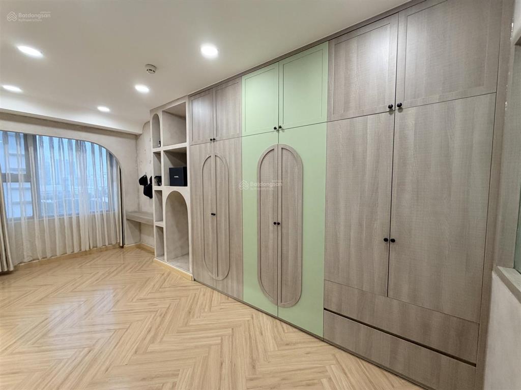Bán căn hộ 95m2 cao cấp, thiết kế có gu  saigon south residences