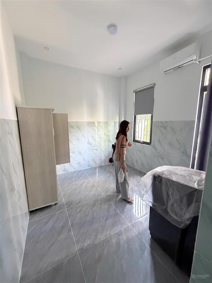 Nhà mặt tiền dt 747  chợ quang vinh 3 tân uyên bình dương có hợp đồng thuê 12 triệu/tháng
