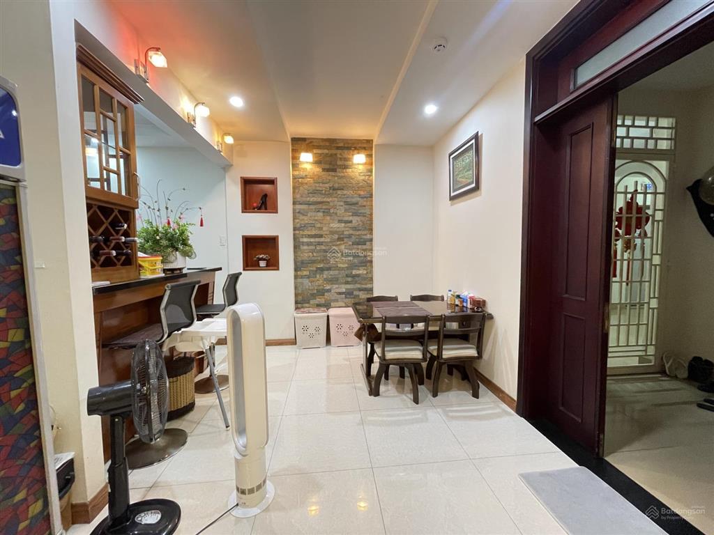Bán căn hộ him lam nam khánh  căn góc thoáng mát  view tttm