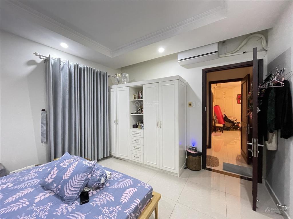 Bán căn hộ him lam nam khánh  căn góc thoáng mát  view tttm