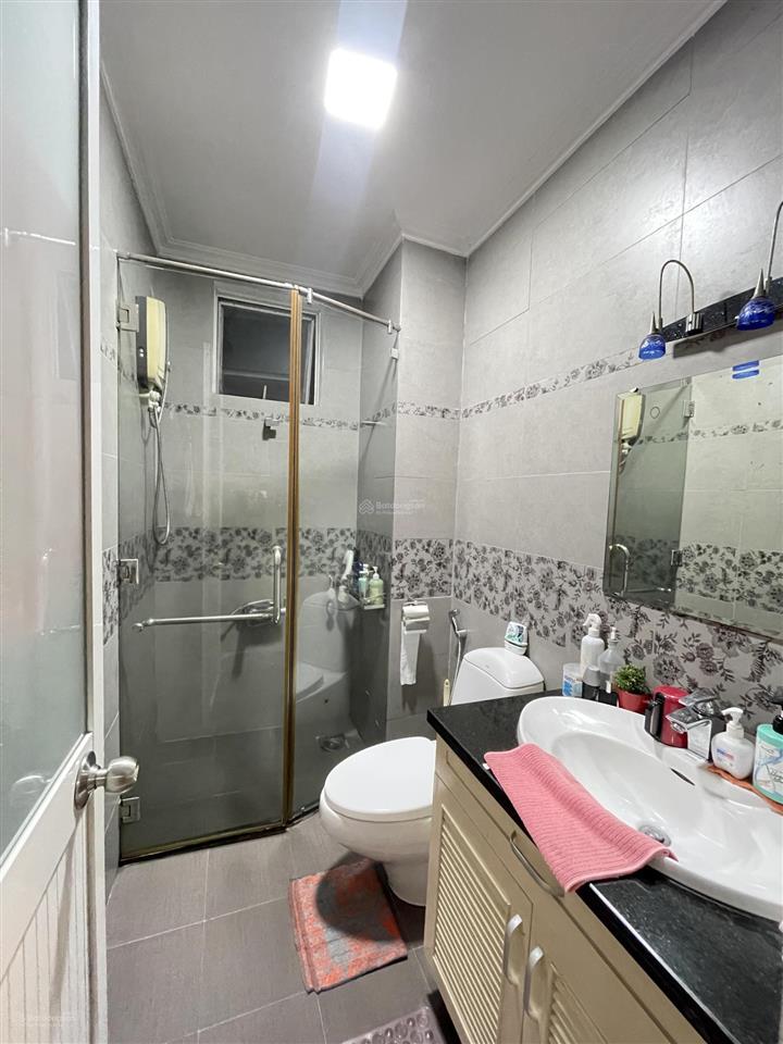 Bán căn hộ him lam nam khánh  căn góc thoáng mát  view tttm