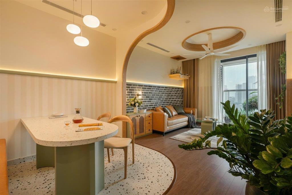 Bán căn 2pn 72,6m2 full nội thất giá tốt dream bonanza 23 duy tân