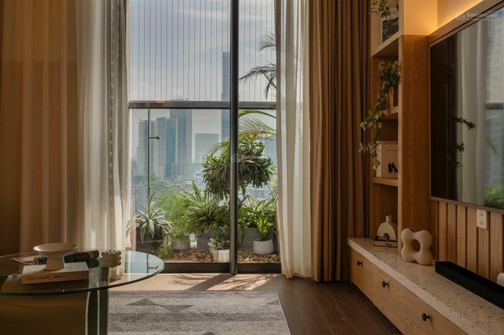 Bán căn 2pn 72,6m2 full nội thất giá tốt dream bonanza 23 duy tân