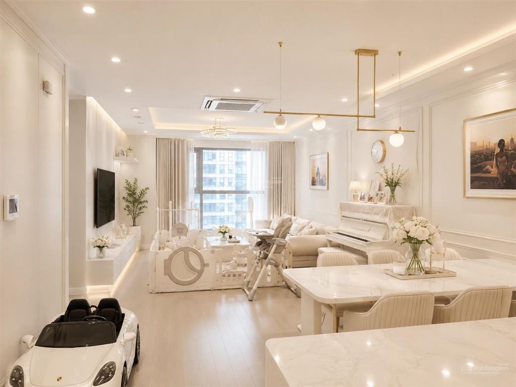 Căn góc bc đông nam 121m 3n full nội thất giá chỉ 11,6 tỷ tại dự án flc 265 cầu giấy