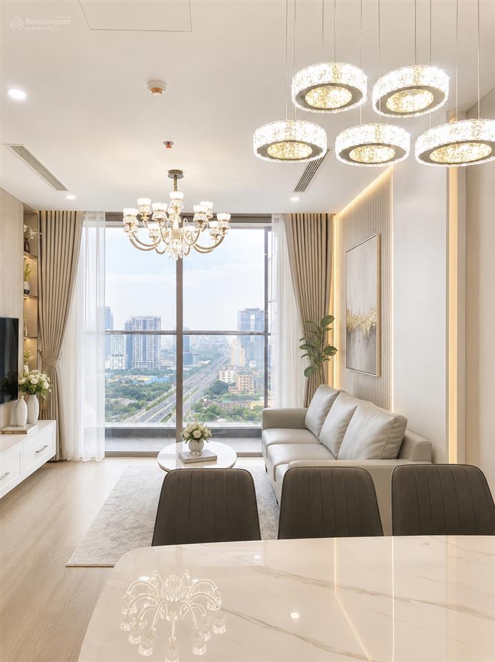 Chính chủ cần bán căn 2n full nội thất tầng trung đẹp view thoáng tại the nine số 9 phạm văn đồng