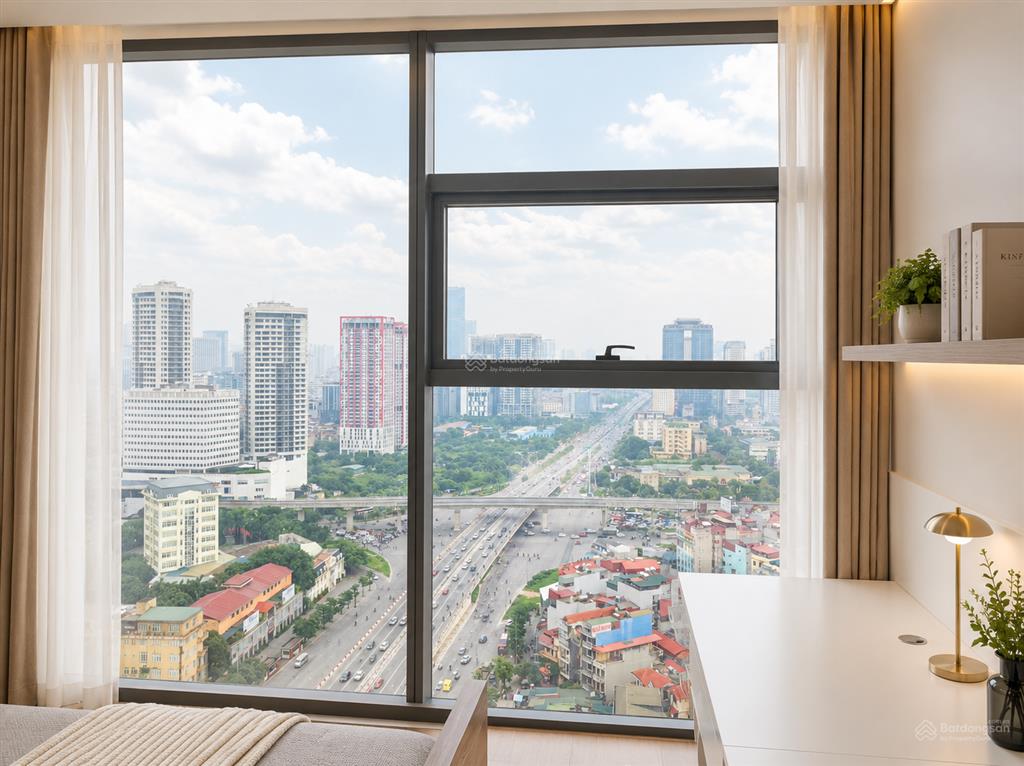 Chính chủ cần bán căn 2n full nội thất tầng trung đẹp view thoáng tại the nine số 9 phạm văn đồng