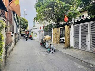 Nhà 3 tầng đường số 9 ngay lotte 4,1x18m nở hậu 5m. bán đất tặng nhà đang có 8p cho thuê. 7,8 tỷ tl