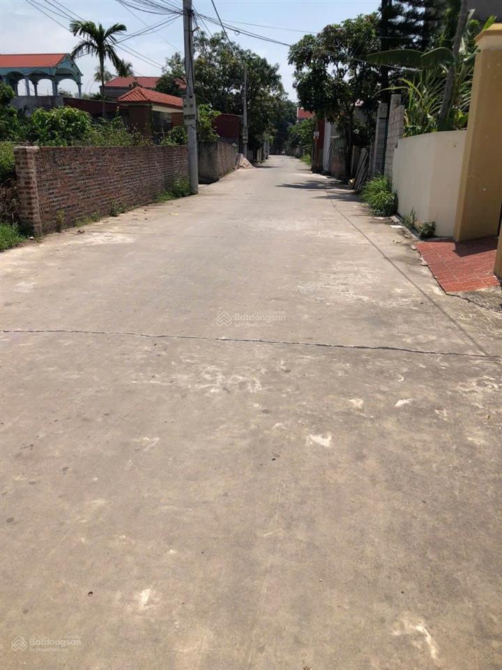 Chính chủ bán đất 950m2 lê đại hành chí linh, mt 18m hướng tây nam (lê đại hành  hải phòng nay)