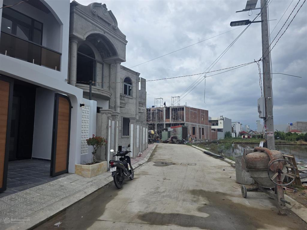 Chủ đi nước ngoài cần bán gấp lô đất đẹp