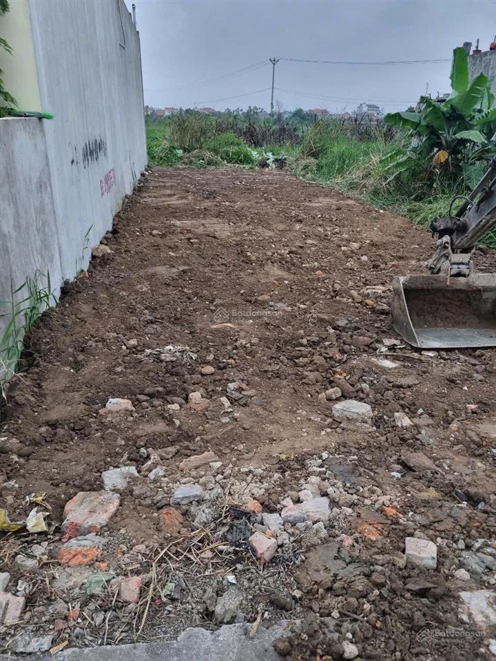 Đấu giá lạng côn đông phương kiến thuỵ gần ga tàu vin homes. 113,3m2 ngang5,5m đường 9m giá 3ty080