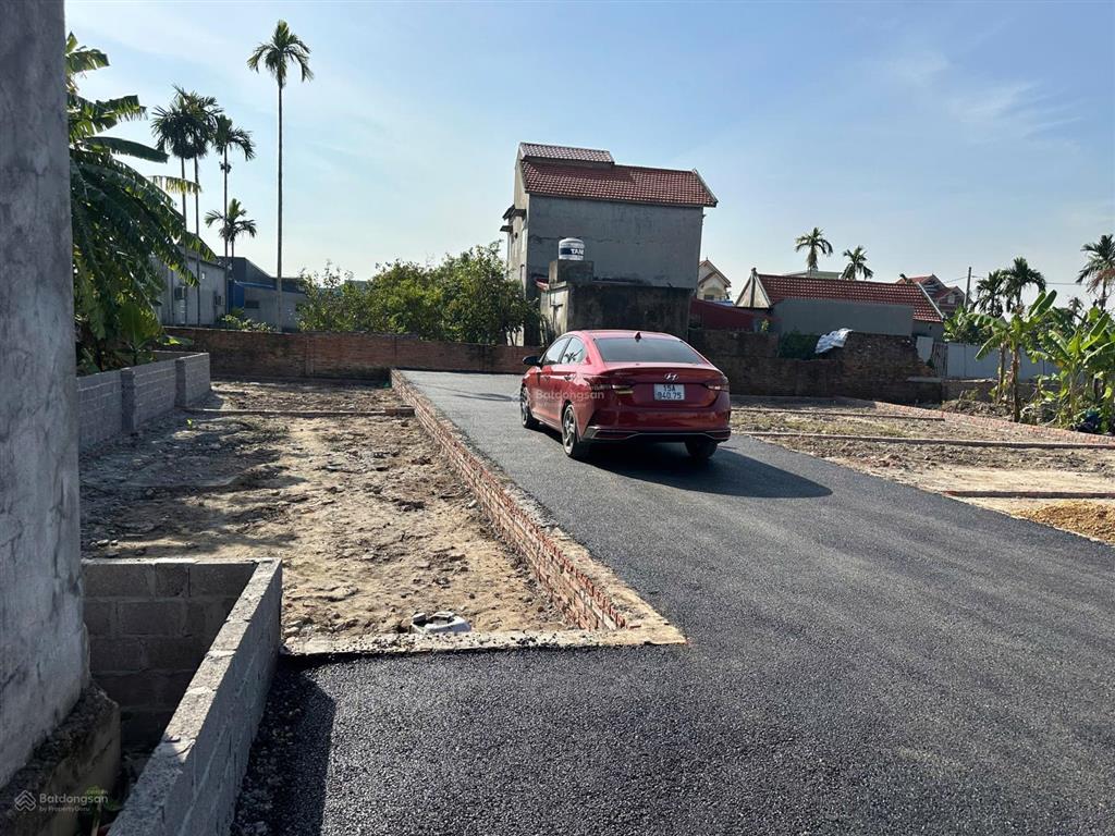 62,3m2 đường nhựa 4m~7m lạng côn đông phương kiến thuỵ giá 1tỷ150tr. gần vinhomes.  0989 335 ***
