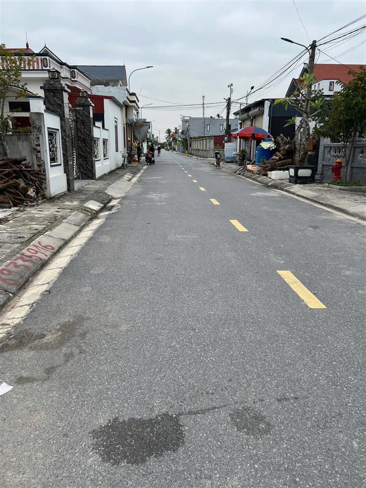 116,4m2 ngang 7,5m lô góc đường thôn 9m đông phương kiến thụy gần ga tàu, vinhomes. giá 3tỷ450tr