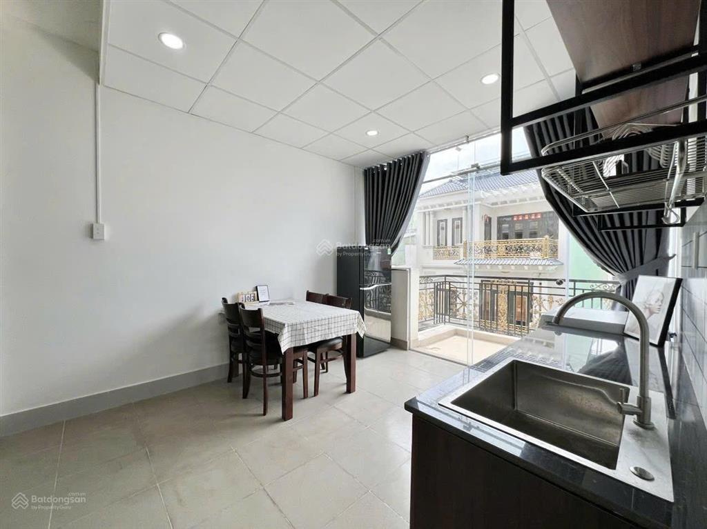 Căn hộ 1pn full nội thất có ban công, máy giặt riêng ngay vòng xoay lăng cha cả  tân bình