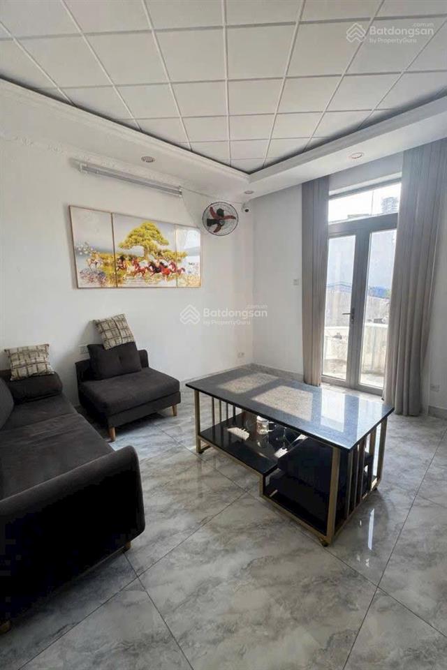 Bán nhà 4 tầng  328m2 sử dụng cn 82m2  giá chỉ 6,8 tỷ  ngay chợ bà hom  tỉnh lộ 10