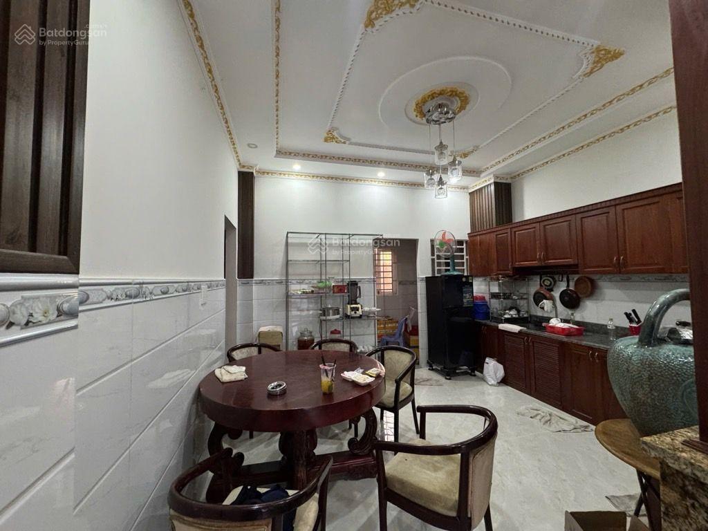 Dòng tiền 70tr/tháng  nhà 9x16  4 tầng  giá 8tỷ2  ngay đh y phạm ngọc thạch  nguyễn cửu phú.
