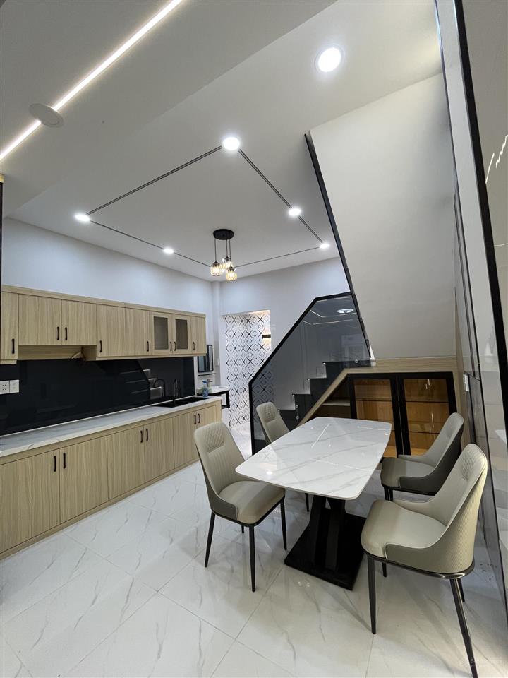 Nhà mới tinh hẻm oto thông  ngay khu vip lê văn quới  dtsd 80m2  giá chỉ 5tỷ xíu