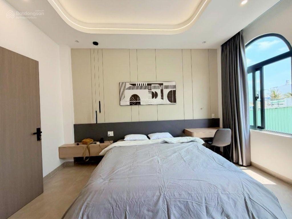 Nhà đẹp đầy đủ nội thất khu aeon tên lửa  4,5x14  5 tầng  hẻm oto  giá chỉ 7tỷ3(tl)