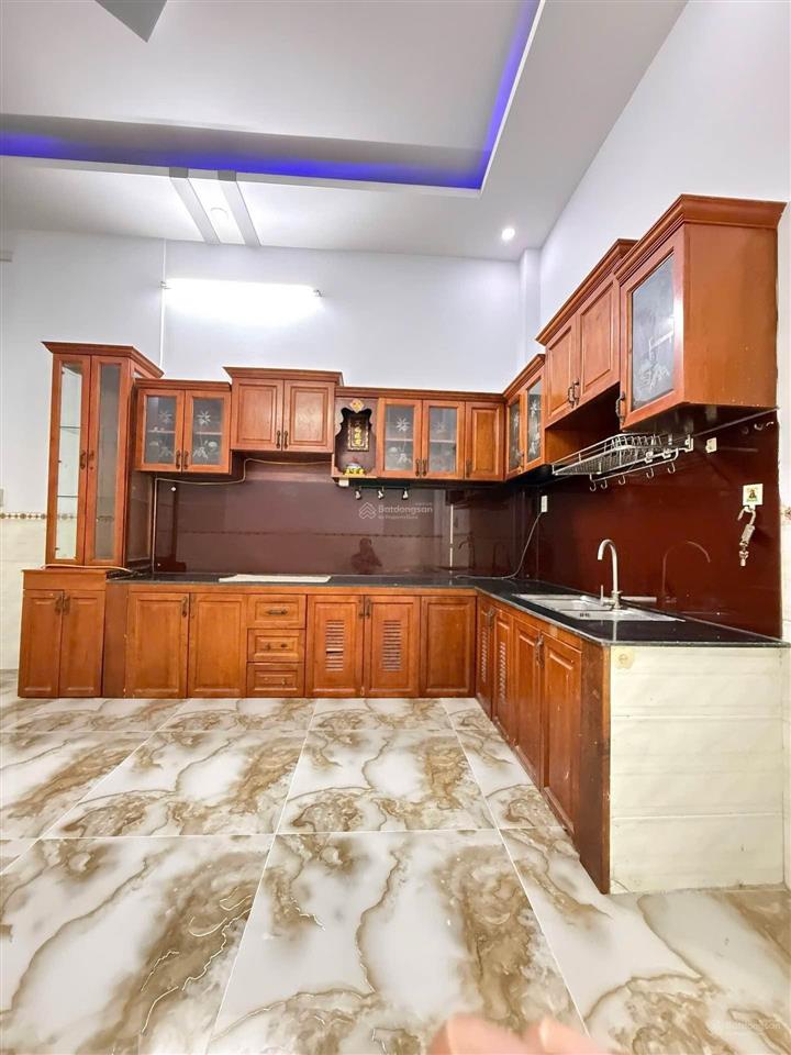 Bán nhà 4,5x24m  4 tầng  hẻm ô tô thông đường tỉnh lộ 10  giá 6tỷ970 (tl)