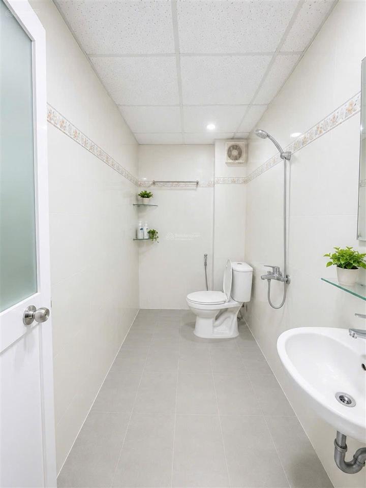 Bán mtkd đường 10m  khu lê văn quới  4,1x16  2 tầng  giá 7tỷ (tl)