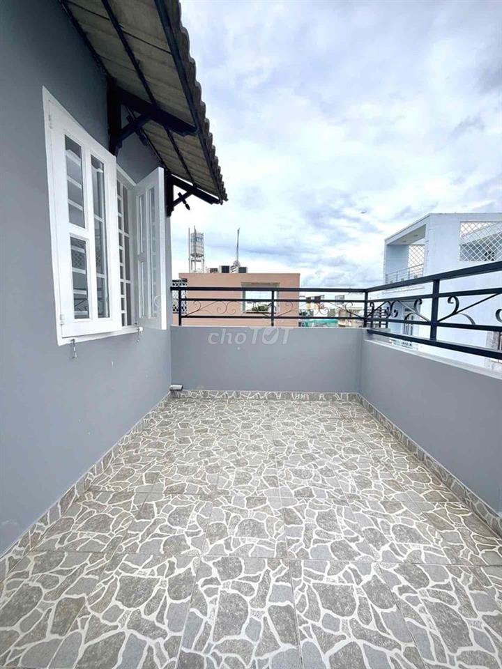 NGAY LÊ VĂN QUỚI - 4 TẦNG 4PN SÂN THƯỢNG DT 4x10, KO QH NHỈNH 5ty xíu