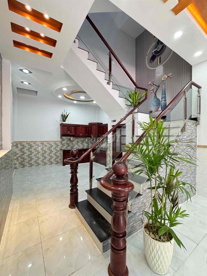 4 TẦNG NGAY CHỢ BÌNH THÀNH, 60M2 (4.5M X 14M), 4 PN SÂN THƯỢNG, 5TY XÍ