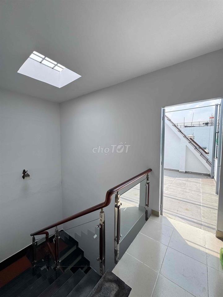 4 TẦNG NGAY CHỢ BÌNH THÀNH, 60M2 (4.5M X 14M), 4 PN SÂN THƯỢNG, 5TY XÍ
