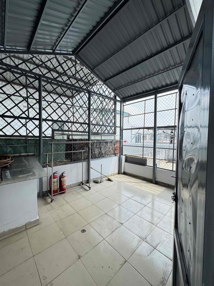 4 TẦNG NGAY CHỢ BÌNH THÀNH, 60M2 (4.5M X 14M), 4 PN SÂN THƯỢNG, 5TY XÍ