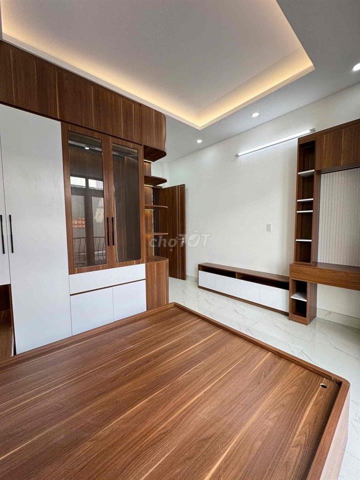 4 TẦNG NGAY TÂN KỲ TÂN QUÝ, DT 4M x 15M, 4 PN SÂN THƯỢNG, HẺM 6M