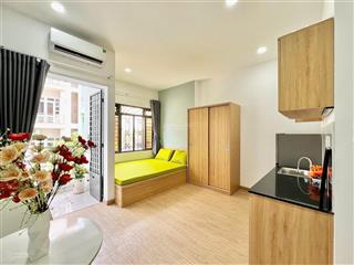 Trống sẵn studio ban công giá học sinh | full nội thất