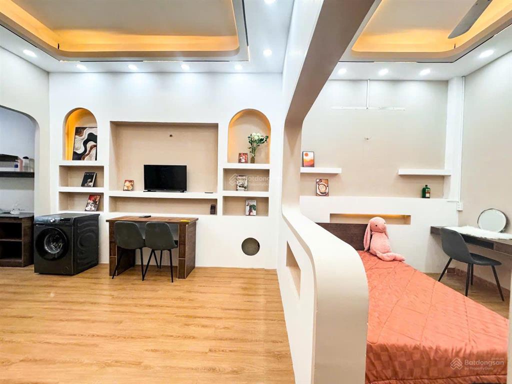 Căn hộ dịch vụ 1 phòng ngủ tách bếp full nội thất cao cấp mới 100% trên lũy bán bích