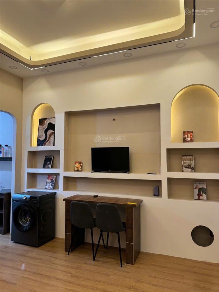 Căn hộ dịch vụ 1 phòng ngủ tách bếp full nội thất cao cấp mới 100% trên lũy bán bích
