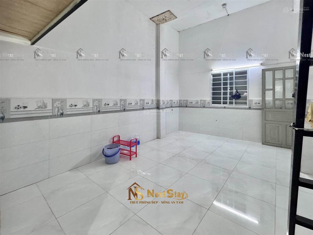 Cho thuê phòng trọ sinh viên cách đại học văn hiến 700m, phòng rộng hơn 30m²
