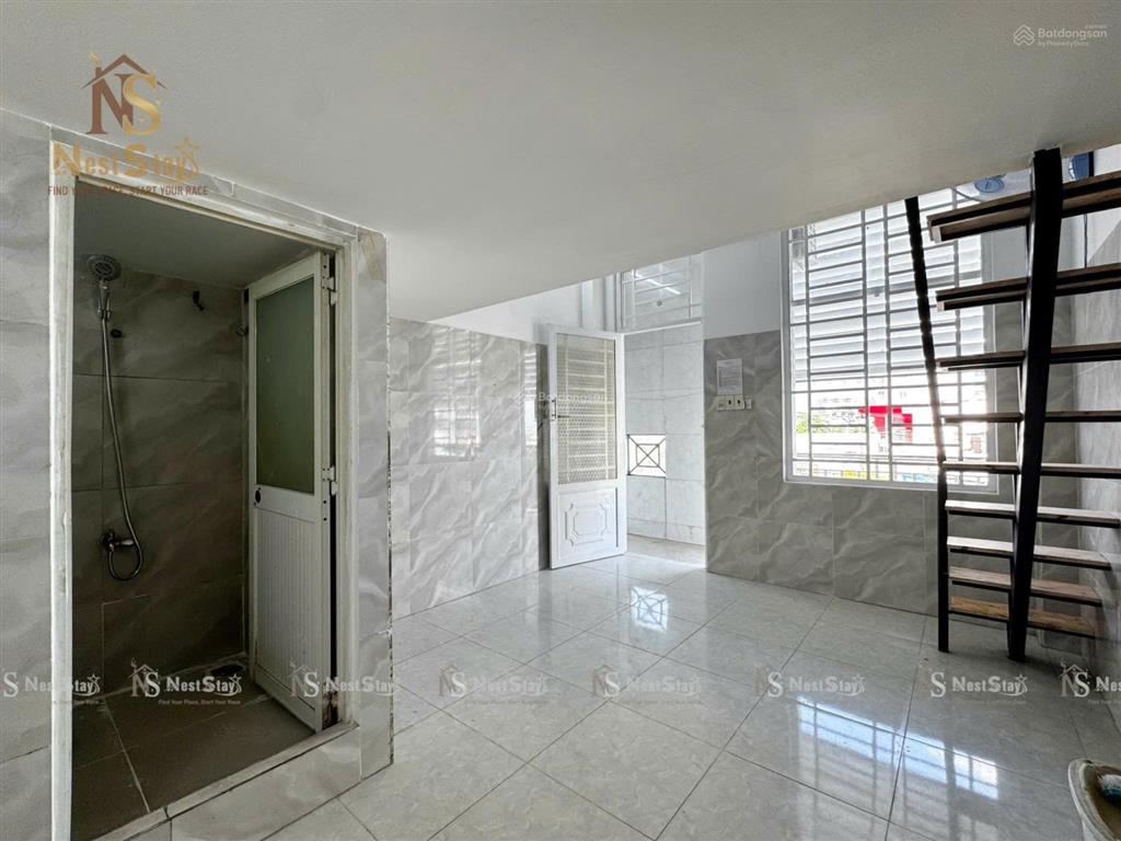 Phòng trọ sinh viên ban công mới hoàn thiện ngay đại học văn hiến  thang máy  hầm xe rộng rãi