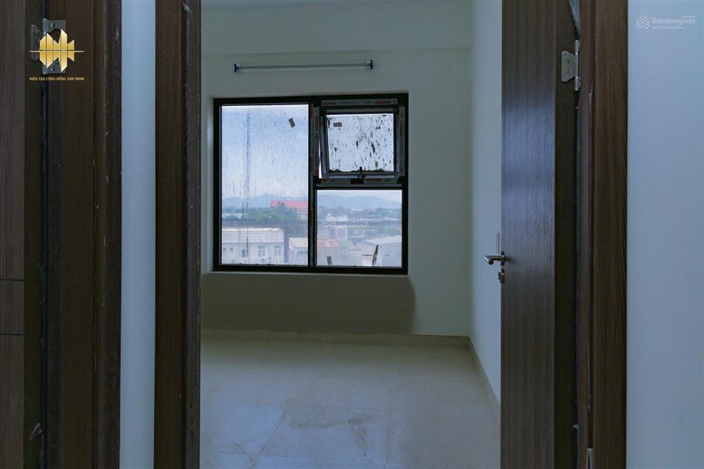 Bán căn góc 3pn tầng 10 tòa b, căn góc 2 mặt thoáng 76.71m2