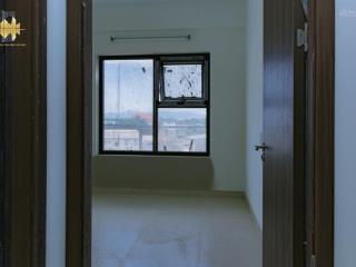 Bán căn góc 3pn tầng 10 tòa b, căn góc 2 mặt thoáng 76.71m2