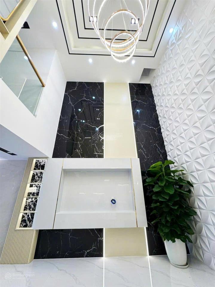 Bán nhà khu k1 trung tâm tp phan rang nhà mới đẹp, full công năng giá tốt, gần biển