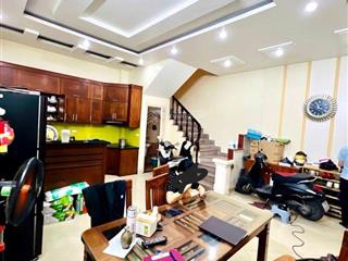 Nhà lai xá, 85m, phân lô, vỉa hè, 5 tầng, 13,5 tỷ, dân xây