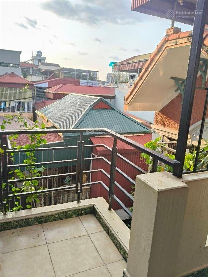 Hồ tùng mậu, 32m, 5 tầng, 9,8 tỷ, ô tô tránh, phân lô cán bộ