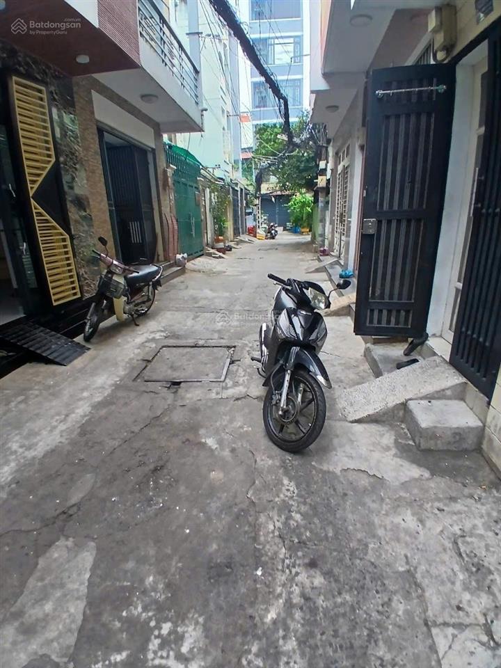 Cho thuê tòa nhà chdv hẻm xe hơi 163 tô hiến thành, quận 10, diện tích 6,5 x 16m
