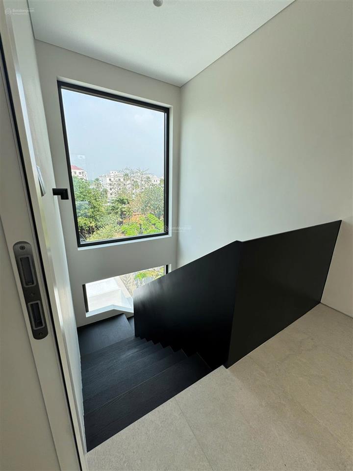 Cho thuê nhà nguyên căn mặt tiền đường số 12, an khánh, quận 2, diện tích 8 x 22m,nhà mới xây 100%