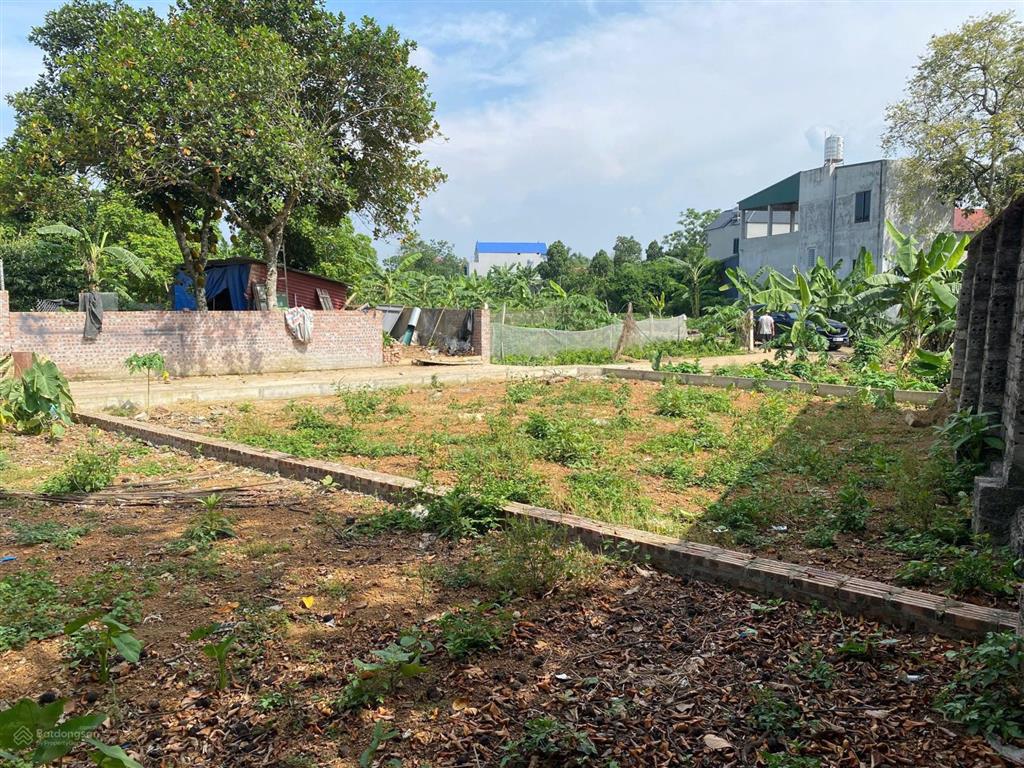 Bán đất tại thôn sen trì, 3,15 tỷ, 100m2, pháp lý đầy đủ, hướng đông nam