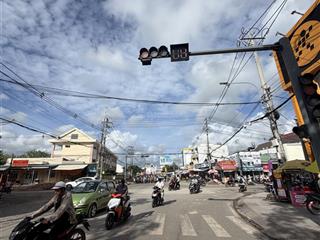 Cần bán gấp cả 3 căn nhà mặt tiền đường 3/2 cửa dương, phú quốc