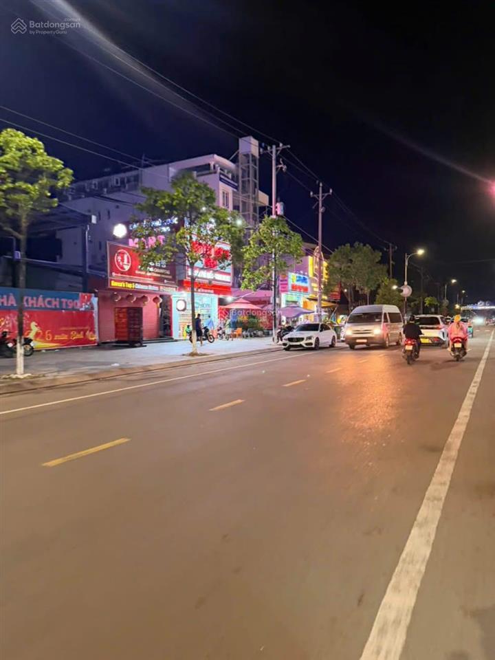 Chủ gục ngã trước lãi ngân hàng bán lô đất hơn 300m2 xây khách sạn ở trần hưng đạo kp7 dương đông