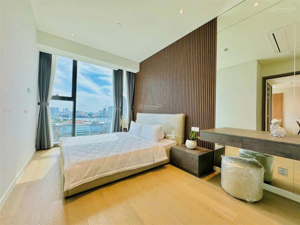 Opera cho thuê 2pn view pháo hoa quận 1 chỉ 53 triệu