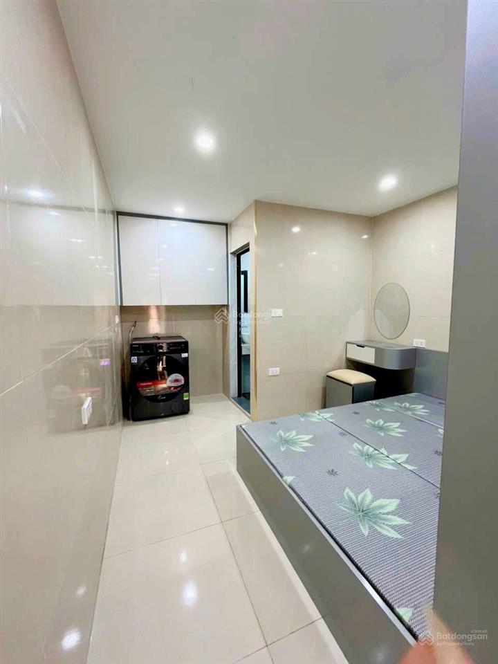 Giá hời. bán căn hộ tập thể nhà hát chèo mai dịch, tầng 1 kinh doanh, ở sướng, ôtô đỗ cửa, 3,38 tỷ