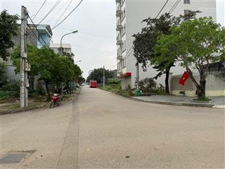 Chính chủ cần bán gấp mảnh đất gần đhqg  fpt (hòa lạc) giá tốt chỉ từ hơn 2xtỷ