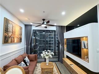 Chính chủ bán ch 2pn 55m2  4 tỷ full đồ kđt vinhomes smart city
