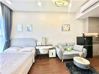Chính chủ bán căn studio 30m giá 2.3 tỷ vinhomes smart cỉty