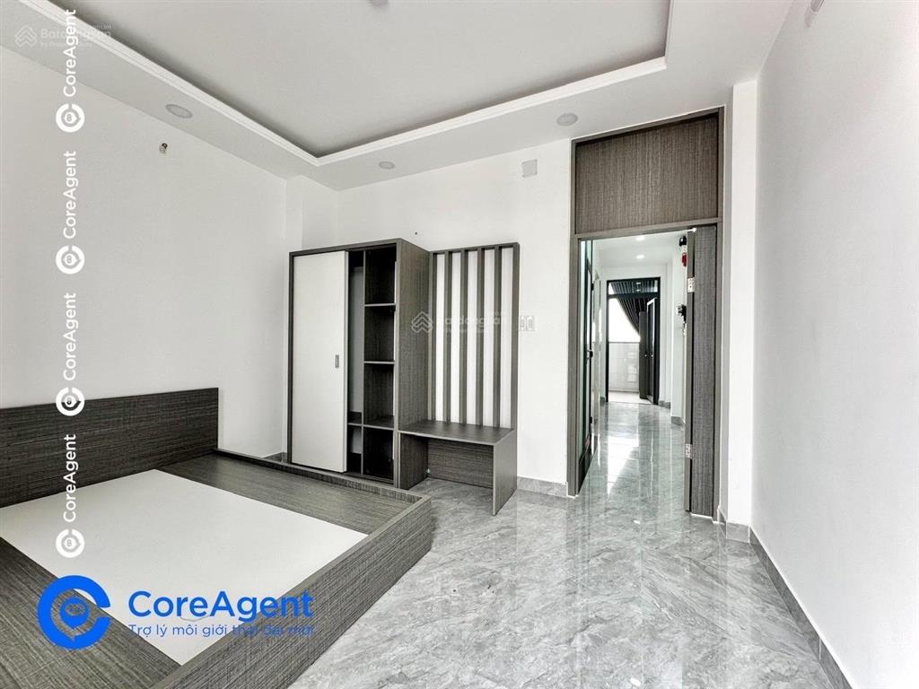 Penhouse 2pn  full nội thất  mới 100%  thang máy  hương lộ 2
