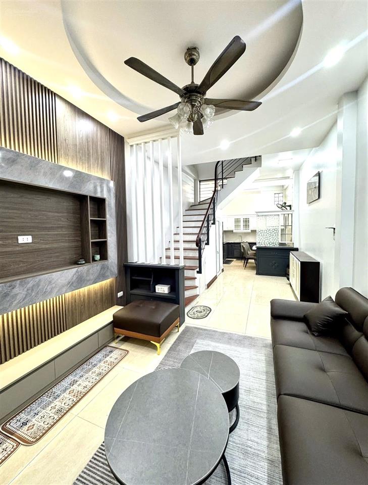 Dân xâyngõ thoángminh khai hbt45m28 tỷ 5
